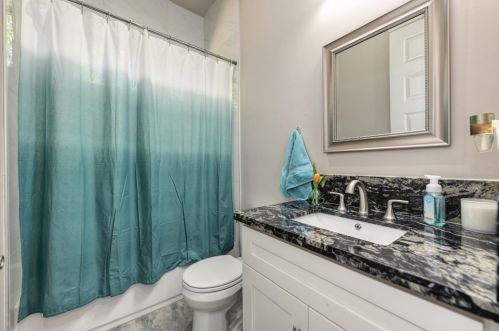559 Greenwood Dr, Meadow Vista CA  95722-9708 exterior