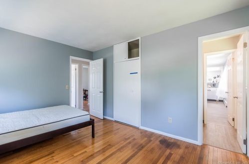 21 Greenfield St, Waterford CT  06385-3907 exterior