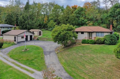 163 Pennsville St, South Connellsville, PA 15425-6003
