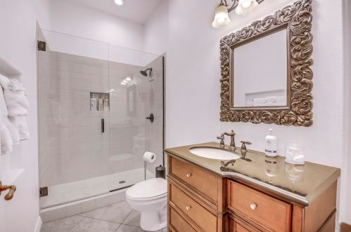 81075 Falling Leaf Ct, Indio CA  92201-8482 exterior