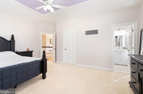 15840 Parnell Ct, Haymarket VA  20169-1667 exterior