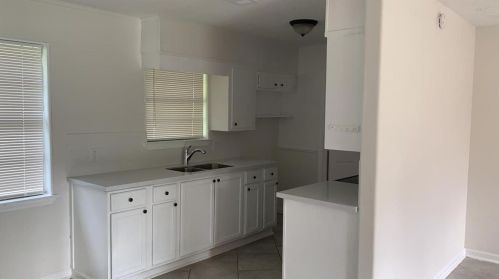 140 Mill St, Lakeview TX  77662 exterior