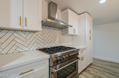 1038 78 Pl, Scottsdale AZ 85250-7906 exterior