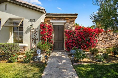 81220 Victoria Ln, La Quinta, CA 92253-9352