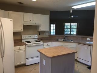 17 Princess Delores Ln, Palm Coast FL  32164-7166 exterior