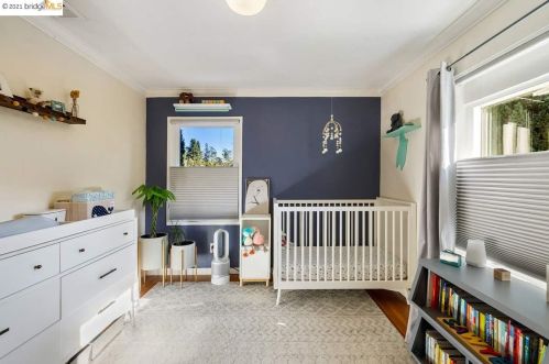 4434 Albert St, Oakland CA 94619-2721 exterior