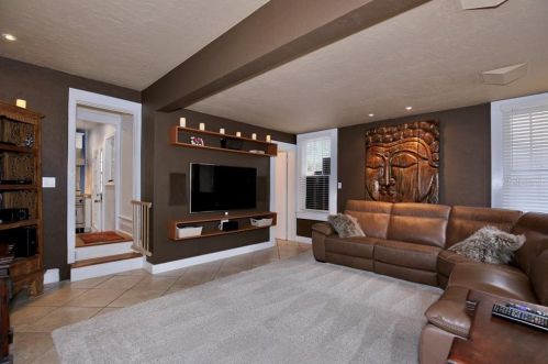 738 Edgewater Dr, Orlando FL 32804-6890 exterior