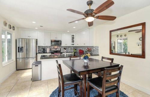 7915 Rocky Point Ct, Citrus Heights CA  95610-7704 exterior