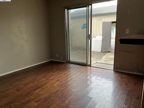 4226 Comet Cir, Union City, CA 94587-4026