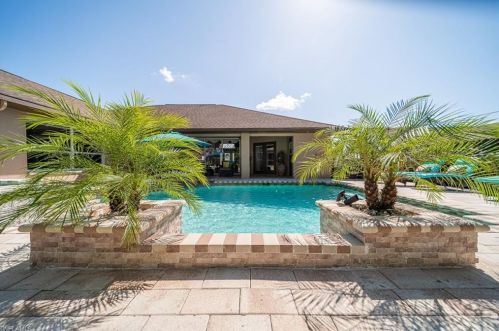 2134 19 Ave, Cape Coral FL  33990-4113 exterior