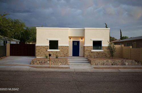 750 Calle Bayona, Tucson, AZ 85706-2553