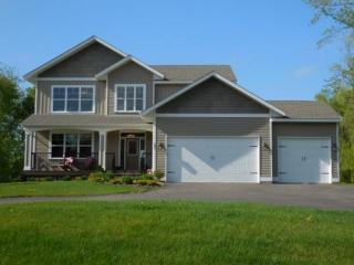 601 Iona Ln, Saint Paul, MN 55113-2399