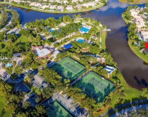 1244 167th Ave, Hollywood FL  33028-1906 exterior