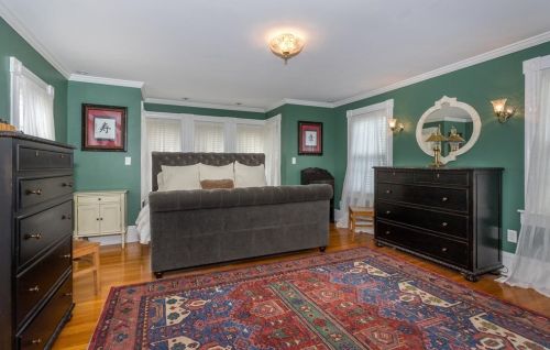 118 Messinger St, Canton MA  02021-3947 exterior