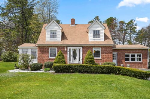 20 Cross St, Salem, NH 03079-3707