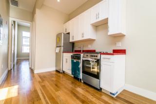 249 Melrose St, Brooklyn NY  11206-6243 exterior