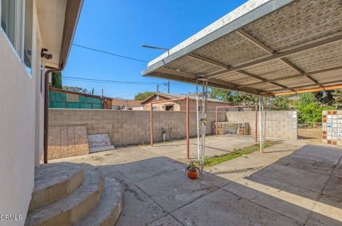 229 Olive St, Santa Paula CA  93060-2015 exterior