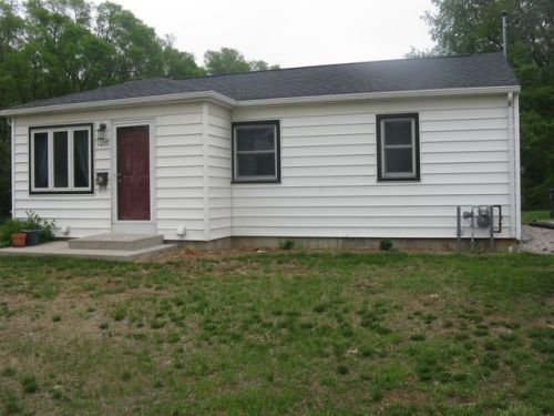 1220 7th St, Gilbertville, IA 50634-7729