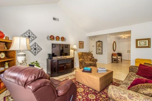 25219 Huron St, Loma Linda CA  92354-3609 exterior