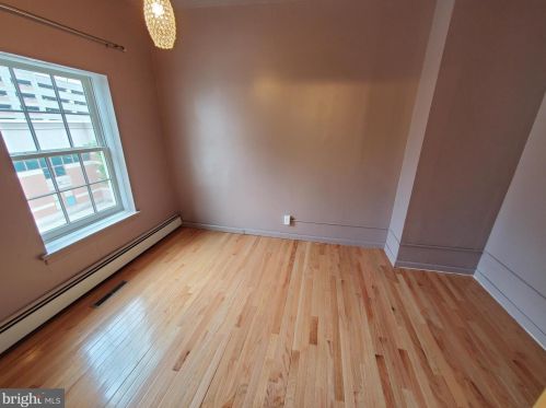 209 Front St, Trenton NJ 08608-2103 exterior