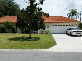 2239 Lakewood Ter, Nokomis, FL 34275-3528