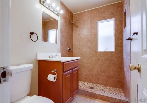 9075 Old Castle Rd, Valley Center CA 92082-5505 exterior