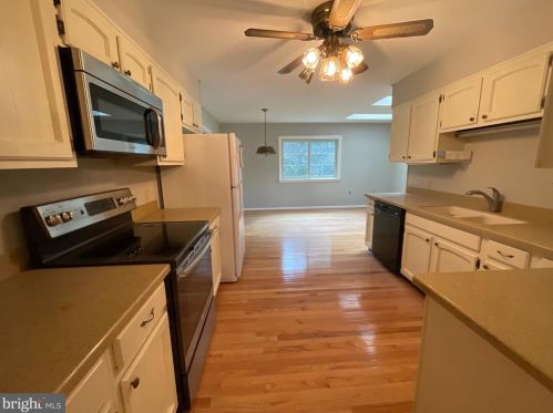 504 Church St, Charles Town WV  25414-1314 exterior