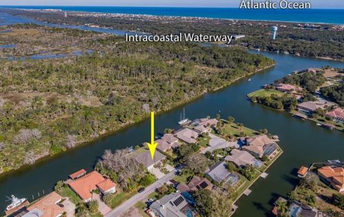 81 Comanche Ct, Palm Coast, FL 32137-8933