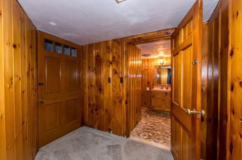 298 England St, Cumberland RI  02864-7209 exterior