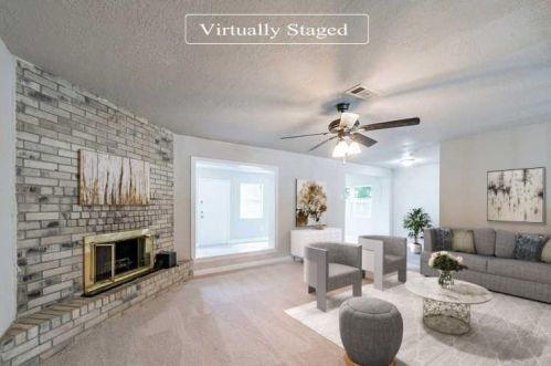 2410 Foxfire Cir, Highlands, TX 77562-3041