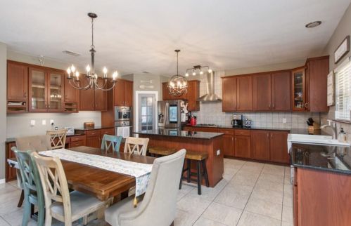 7513 Gairlock Dr, Fort Worth, TX 76179-4821