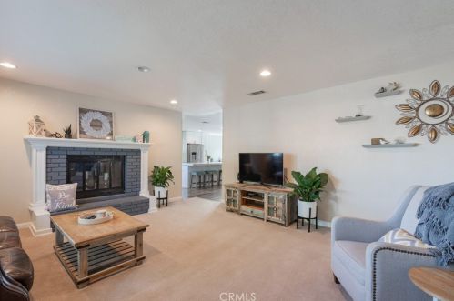 1902 Tulipwood Dr, Lake Nacimiento CA  93446-4467 exterior