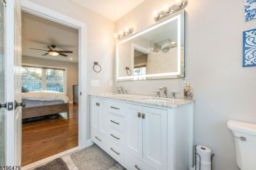 1149 Briarcliff Dr, Rahway NJ  07065-1935 exterior