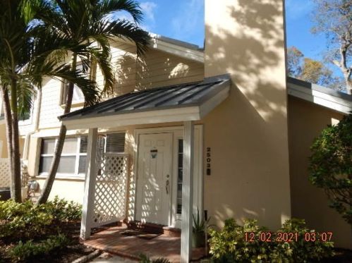2503 Amherst Ct, Boynton Beach, FL 33436-9017