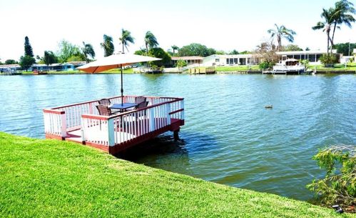 4107 Baden Dr, Tarpon Springs, FL 34691-3411