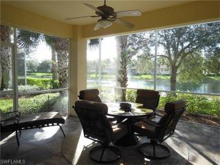 1611 Cayman Ct, Naples, FL 34119-8703