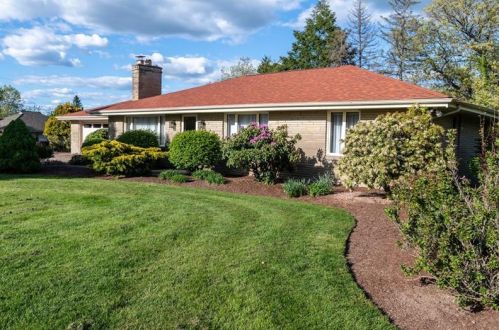 234 Dell Ln, Pittsburgh, PA 15237-5534
