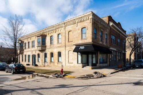 314 Vine St, Milwaukee WI  53212-3606 exterior
