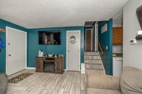 1067 Saddleback Dr, Stonelick, OH 45103-1421