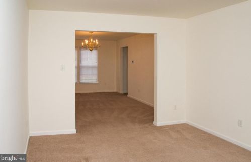 73 Brearly Dr, Erial NJ  08081-4454 exterior