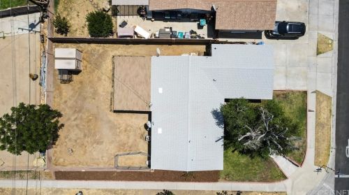 18917 Stillmore St, Santa Clarita, CA 91351-3707