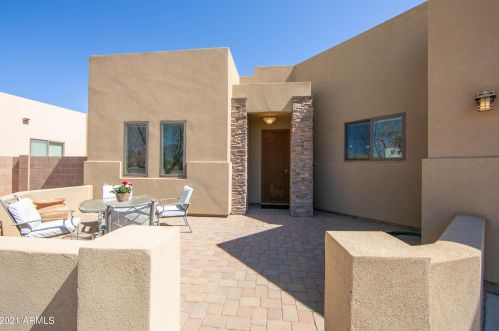 2021 Sunview Ct, Sierra Vista, AZ 85635-6436