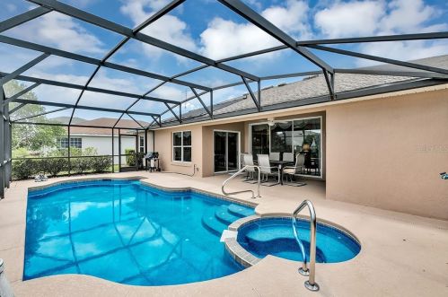 5977 Brittania Blvd, Tavares, FL 32778-9113