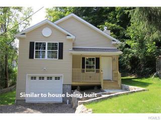 77 Entrance Way, Mahopac, NY 10541-1327
