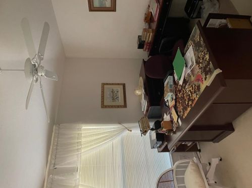 143 Cyrus St, Marco Island, FL 34145-4648