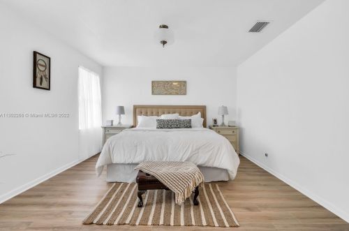 15042 20th St, Hollywood FL  33027-4363 exterior