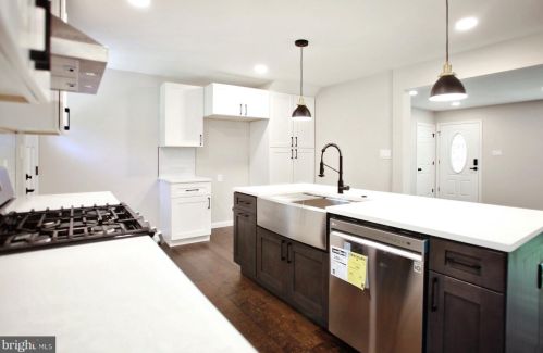 1396 Harris Rd, Dresher PA  19025-1104 exterior