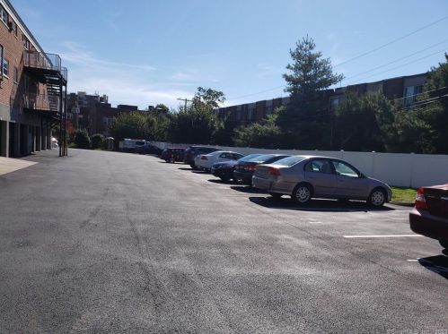 98 Strawberry Hill Ave, Stamford CT  06902-2630 exterior