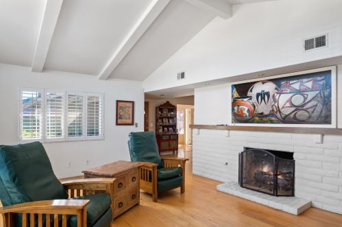 2086 Rebild Dr, Solvang, CA 93463-2216