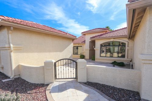 9923 Sunburst Dr, Chandler, AZ 85248-6269